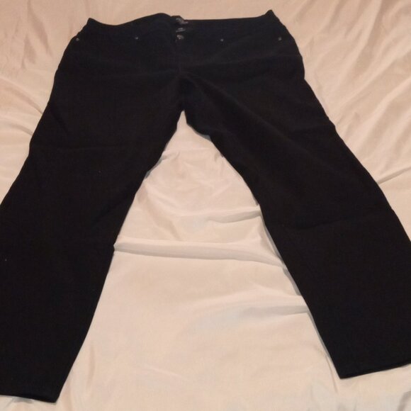 Jordache BLACK Jeans SIZE 20W - Picture 1 of 7